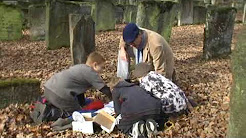 Judenfriedhof-Projekt mit Schülern